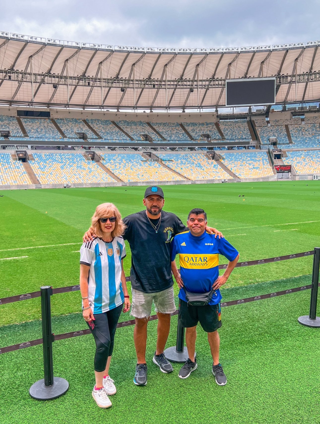 Interior do Estádio Maracanã durante visita guiada